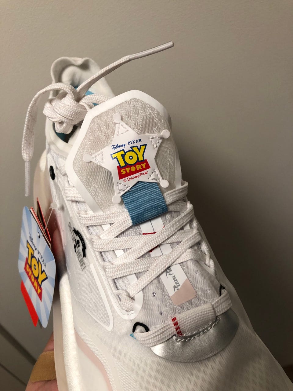 LiNing x Disney Toy Story Forky Sneakers FINN-torget