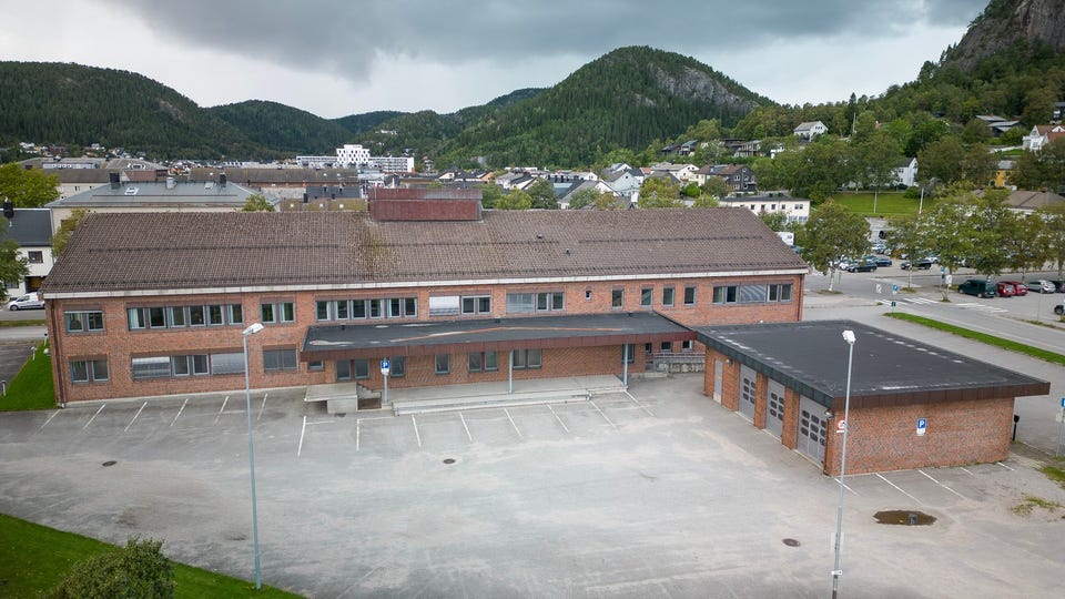 Kontoreiendom midt i Namsos sentrum - ledig for omgående innflytting