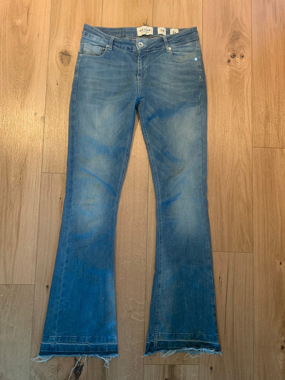 Pieszak JEANS Tailor Denim 28/33 MARIJA- MID RISE | FINN-torget