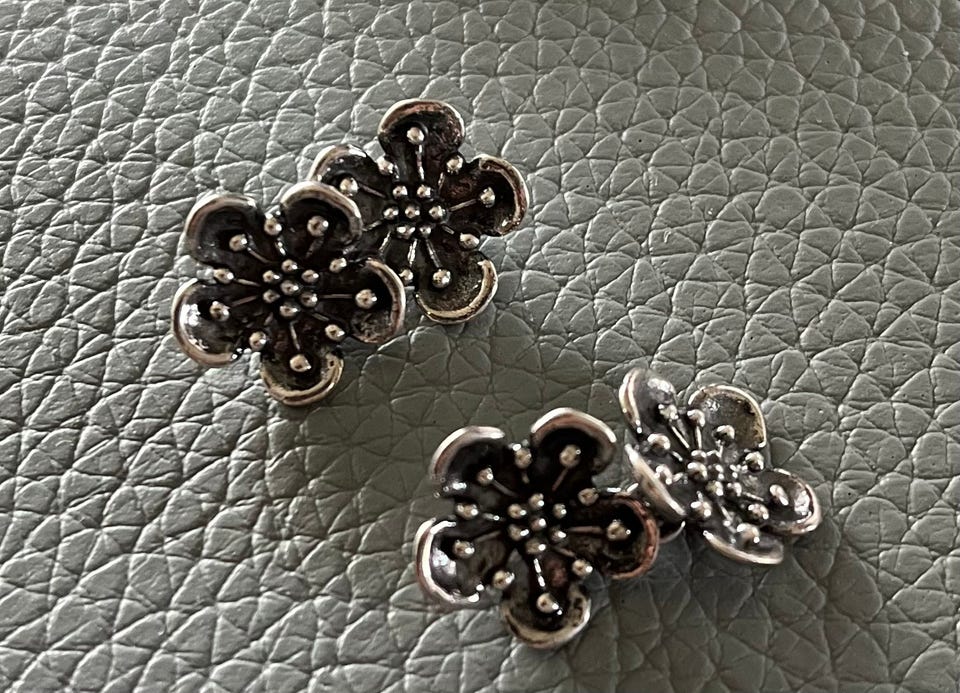 Product image 12 of 15