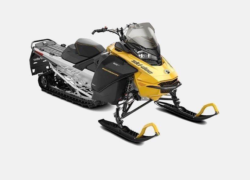 Ski doo backcountry. Бэккантри снегоход.