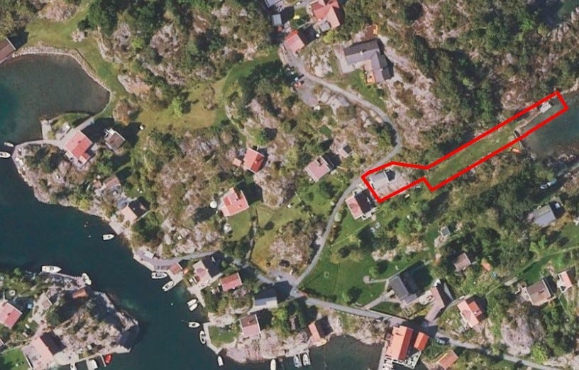 Oversiktsbilde. Eiendommen er rammet inn i rødt. Galleribilde