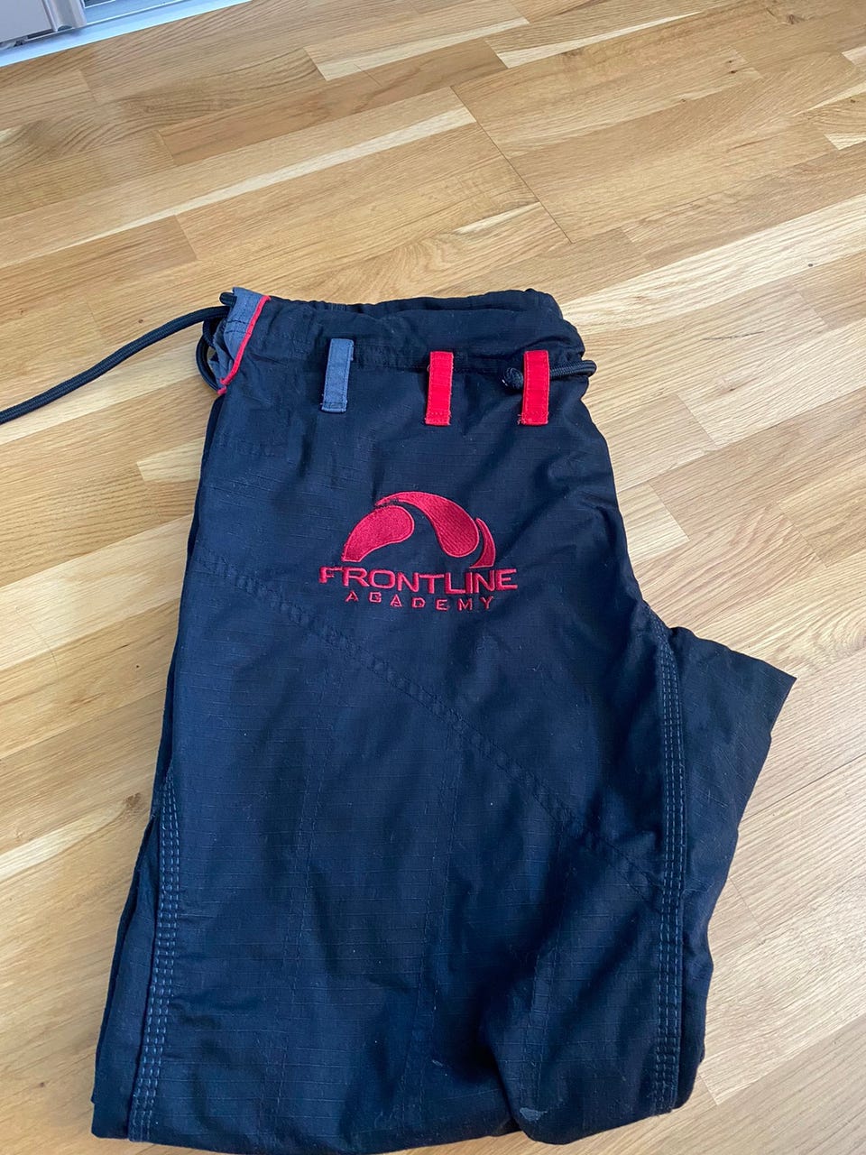 Product image 2 of 9