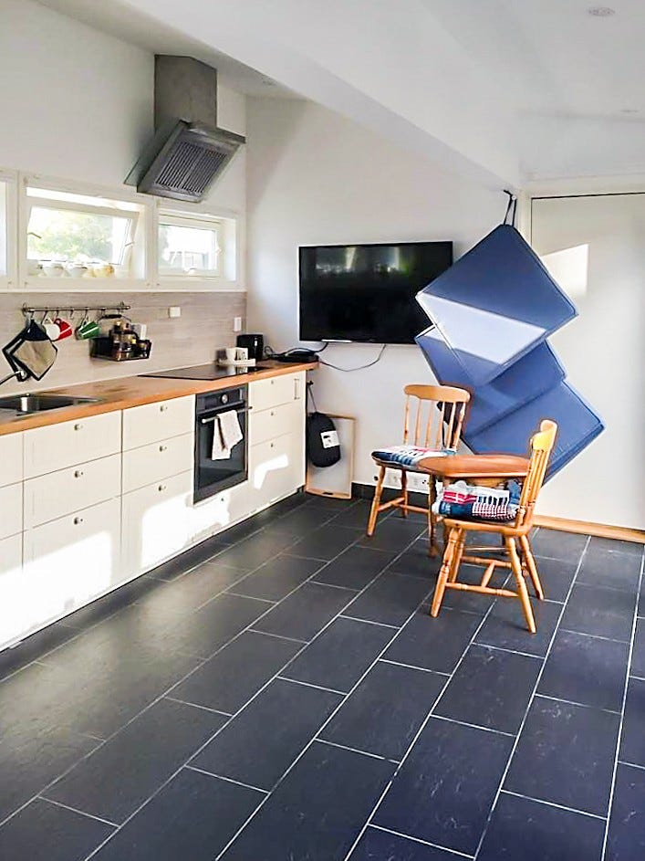 Anneks, stort inne/utekjøkken Galleribilde