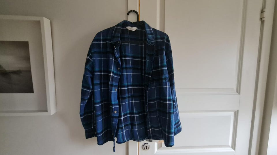 Product image 2 of 11
