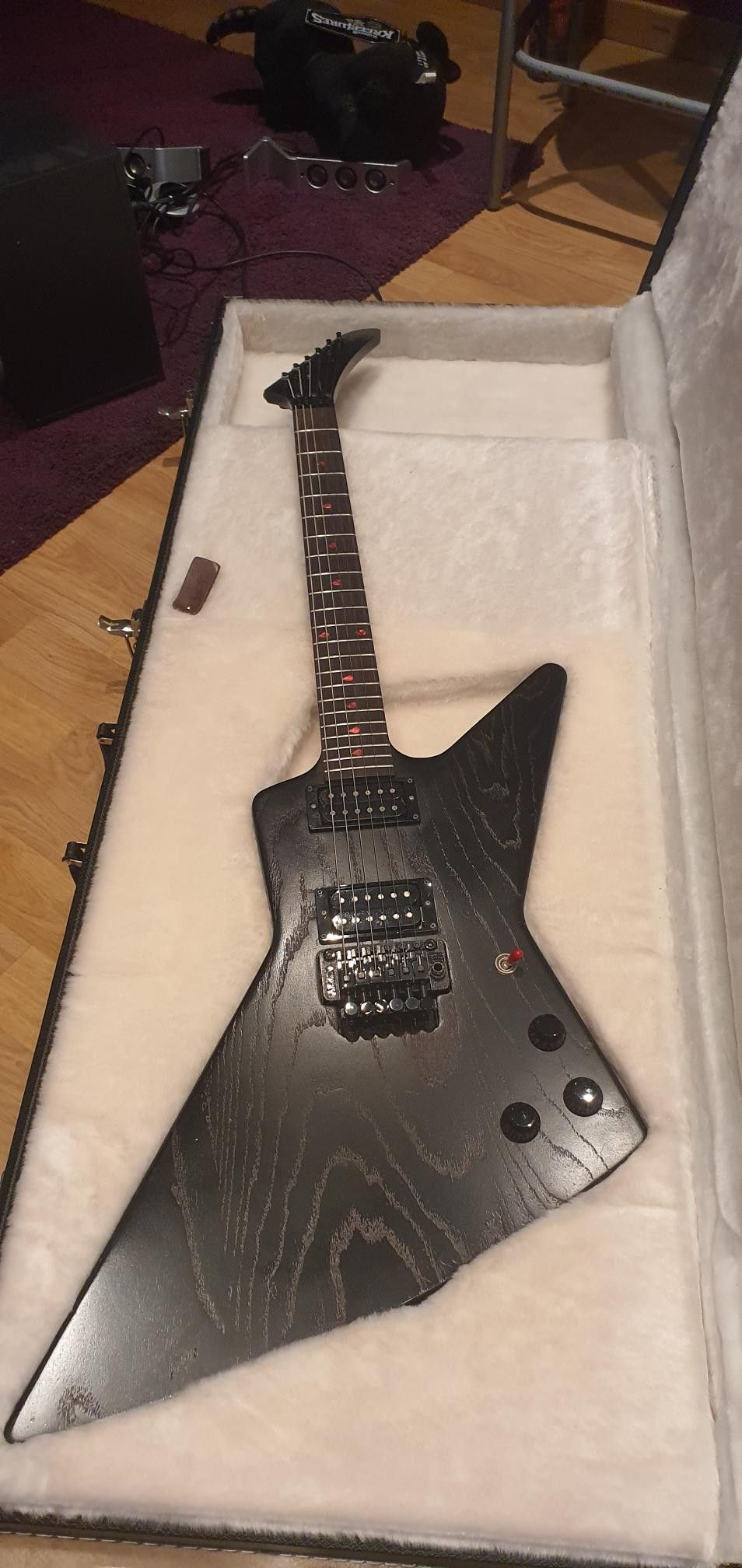 Gibson Explorer Vampire Blood Moon (美品) Gibson Limited Edition Vampire Blood Moon Explorer 2011