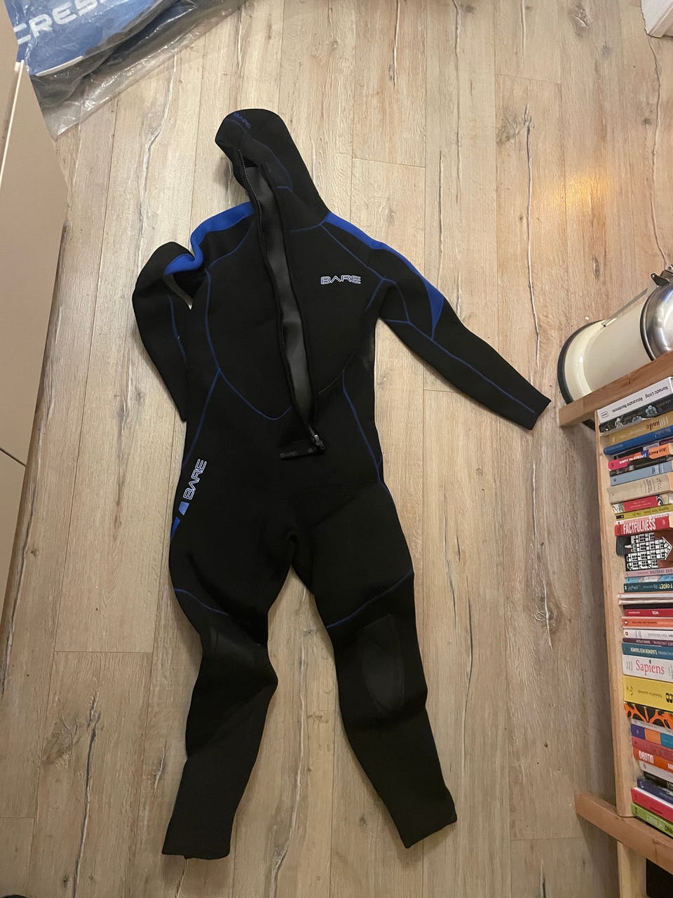 Product image 2 of 12