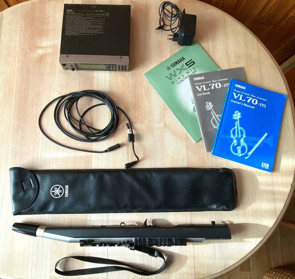 中古 YAMAHA VL70-m 音源モジュール WX5ウインドシンセ ※欠品有 Amazon.co.jp: YAMAHA WX5 + VL70m ウインドシンセセット : 楽器