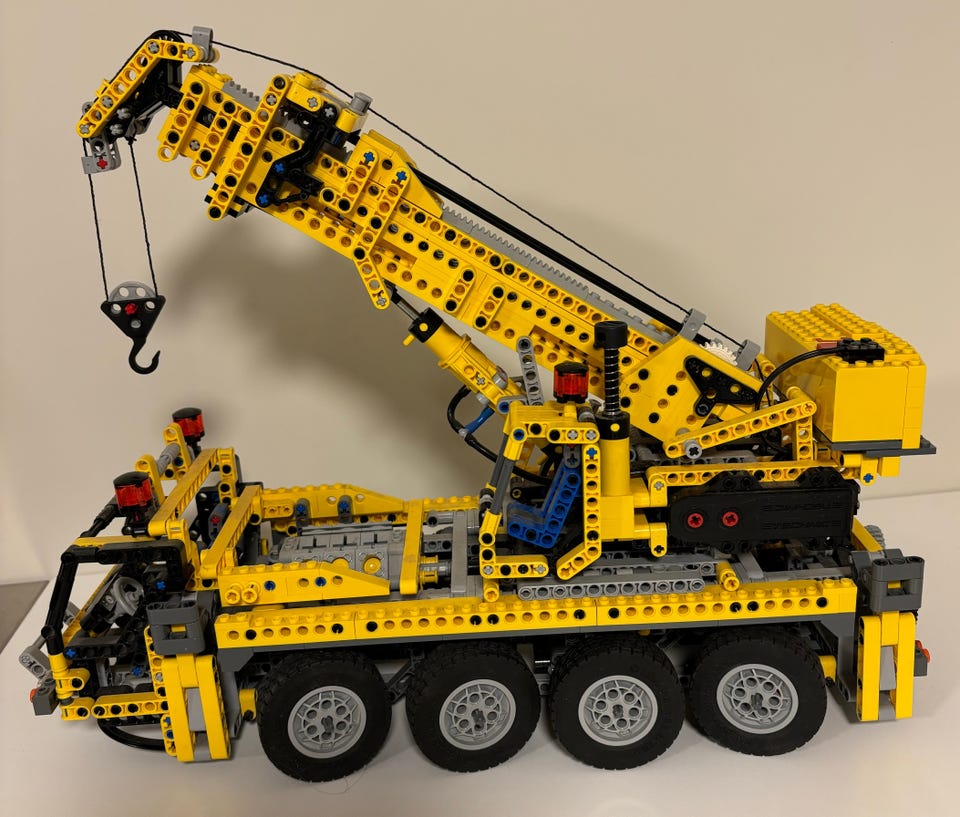 Lego Technic 8053 Mobile Crane Lego Mobile Crane 8421 FINN-torget