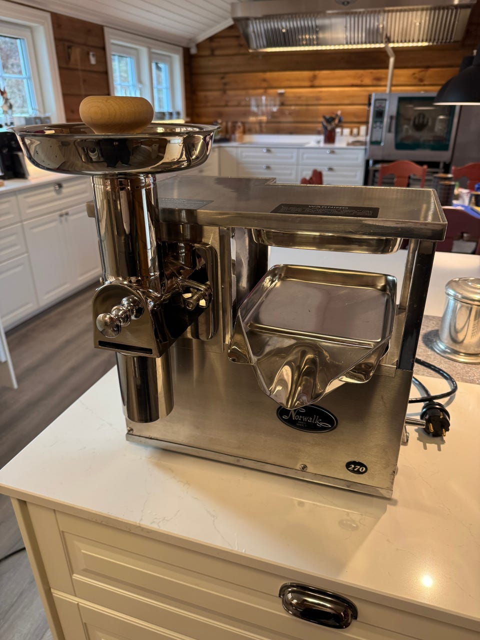 Norwalk MODEL 265s ノーウォーク コールドプレスジューサー Norwalk Norwalk MODEL 265s ノーウォーク コールドプレスジューサー Norwalk