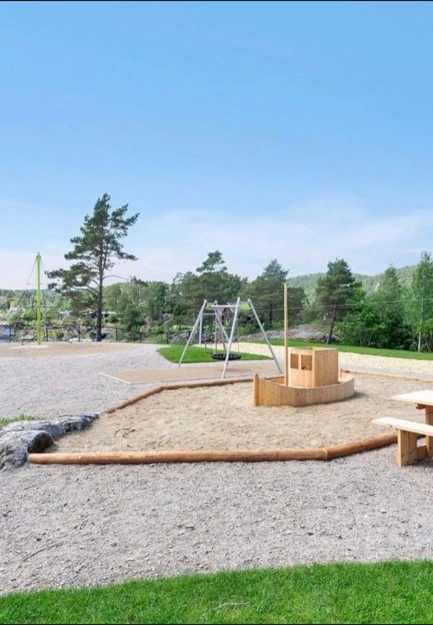 Lekepark ved stranden Galleribilde