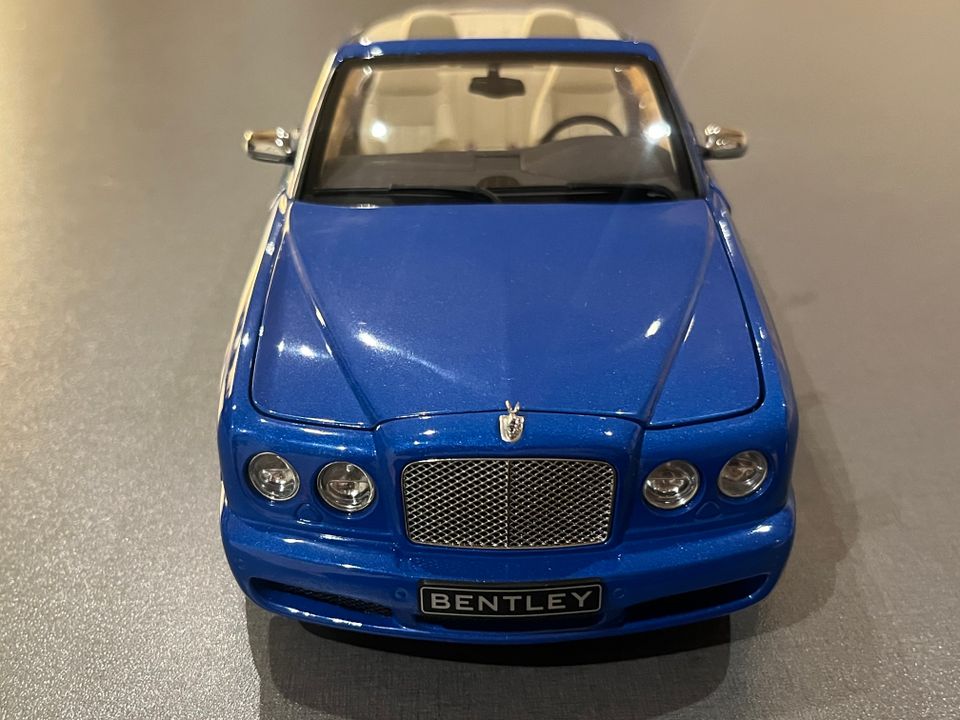 1/18 BENTLEY AZURE・2006/minichamps Vectis Auctions | Minichamps (Paul's Model Art) 1:18