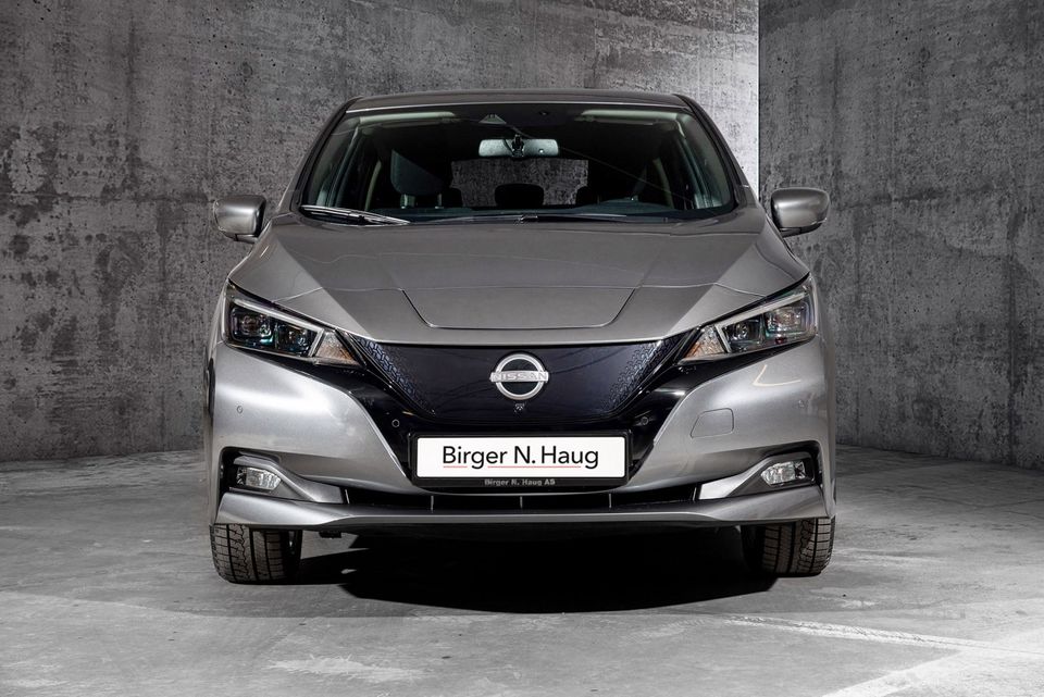 Nissan Leaf med 39kWh batteriet har en oppgitt rekkevidde på inntill 270km WLTP.