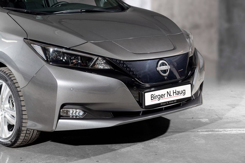 Nissan Leaf er en trygg og god bil med blant annet LED hovedlys