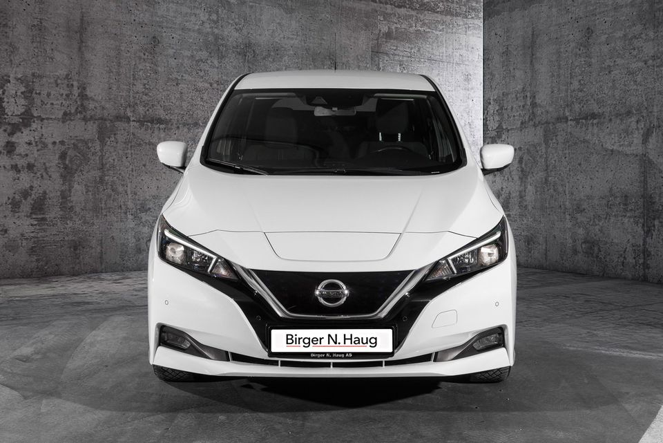 Ta kontakt med Lasse Lyngstad på  91350791 / ll@bnh.no /  Leveringsklar Nissan Leaf Acenta 2021 modell!
