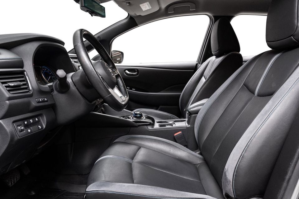 Nissan er videns kjent for sine ergonomiske stoler for maks komfort. Her sitter du godt!