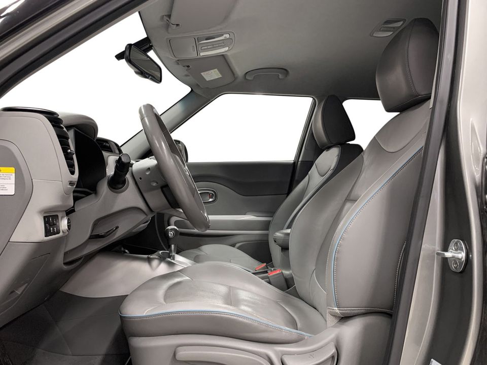 Med en høy sittestilling vil du sette deg rett inn i bilen og ha en oversiktelig utsikt i trafikken.