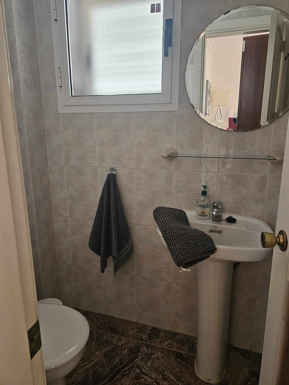 Gjeste WC Galleribilde