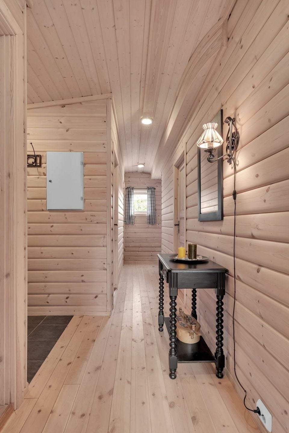 Gang som forbinder alle rom Galleribilde