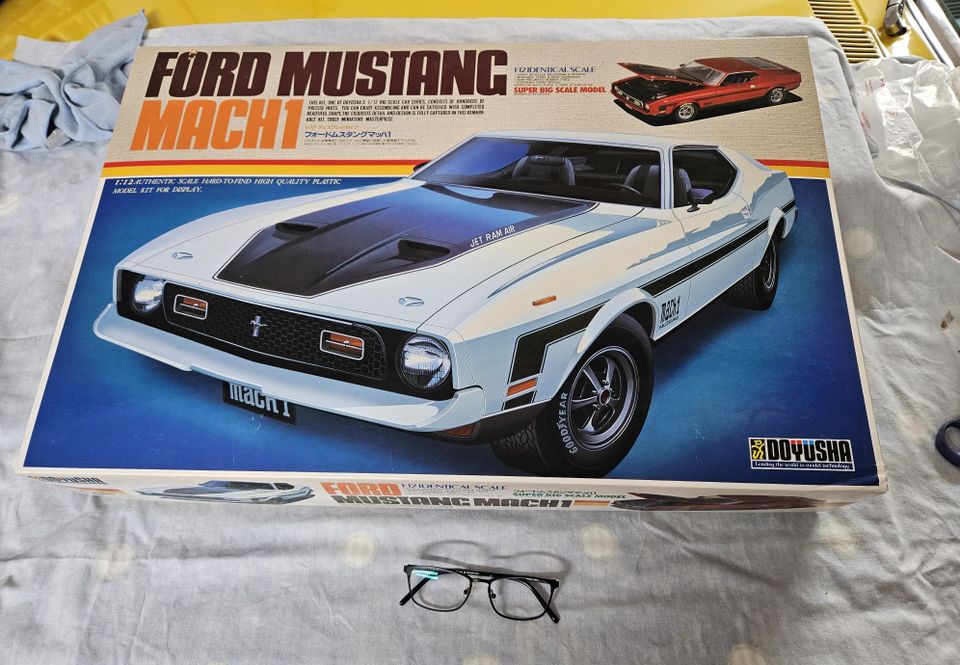 SWAT MUSTANG　1:12　FORD SWAT MUSTANG 1:12 FORD（Otaki '71 Swat Mustang Mach 1