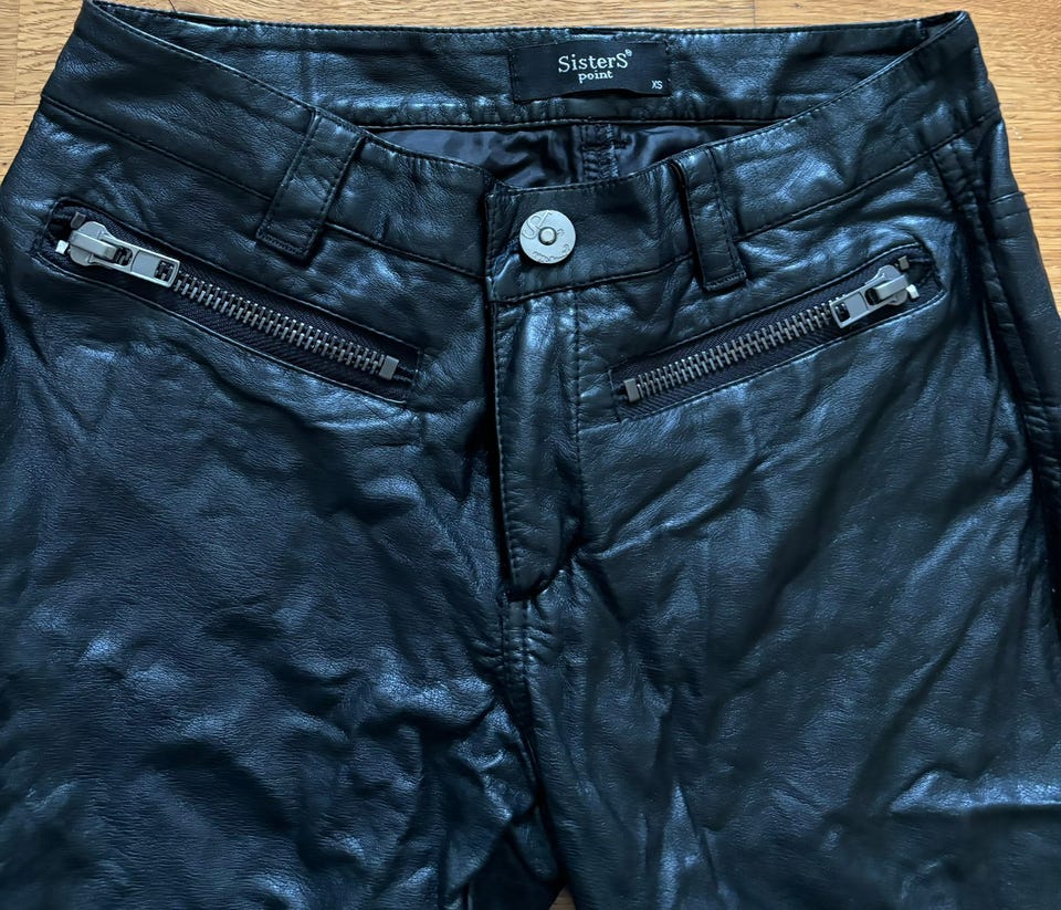 Product image 25 of 34