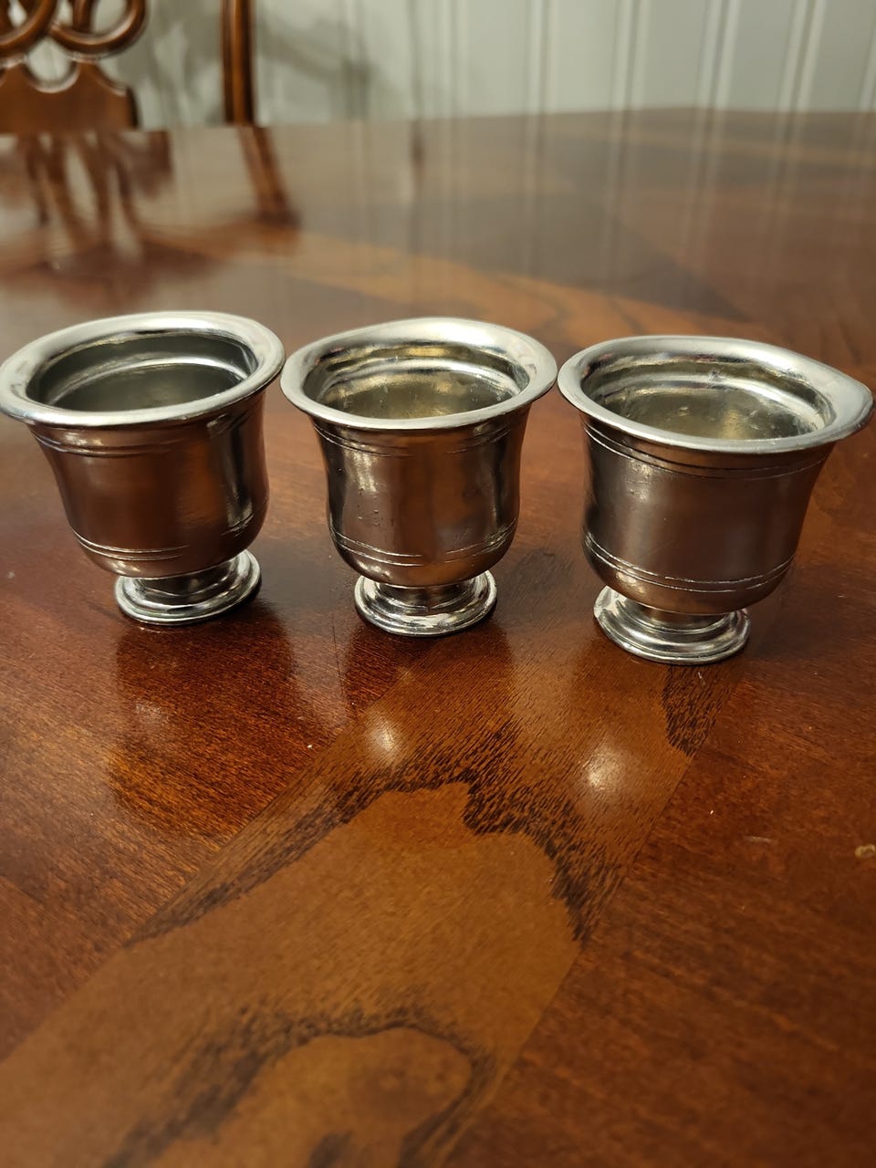 Støpt tinn fra Askvoll Brug . | FINN-torget