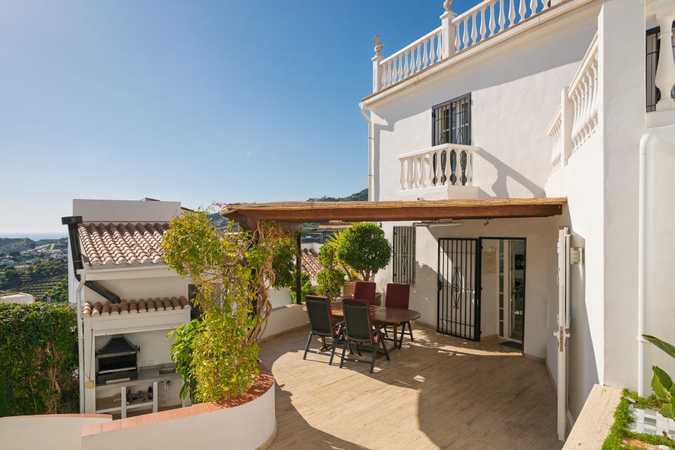 Torrox Pueblo · Unik landsbyidyll med havutsikt, basseng og separat leilighet i vakre Torrox – bilde 3