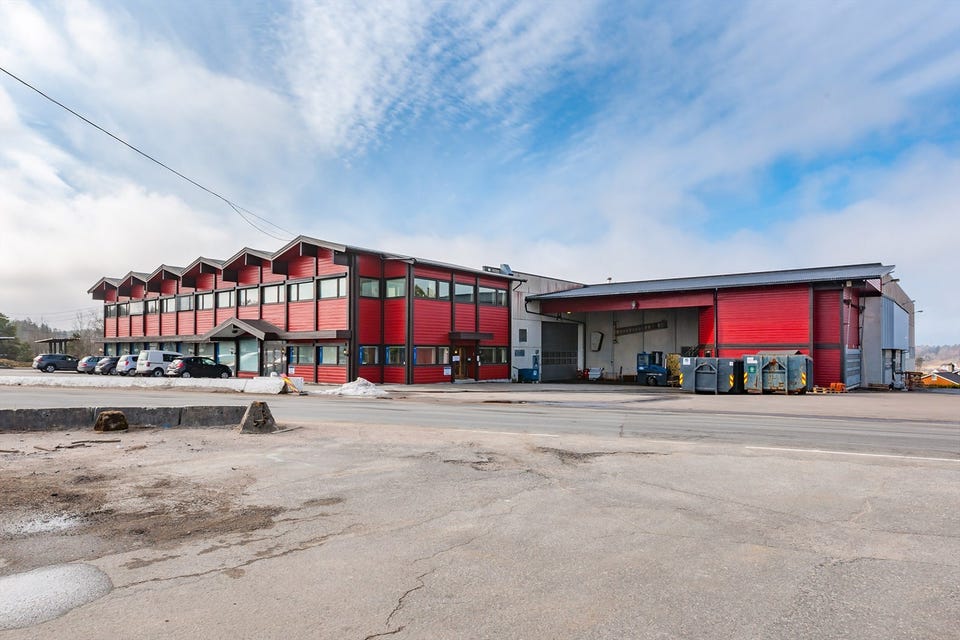 Husebyveien 140, Manstad