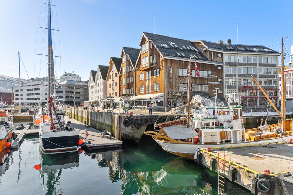 Ledige lokaler i toppetasjen i Stortorget 2