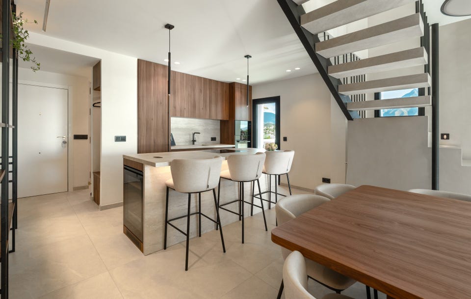 Bo midt i Marbella - Duplex penthouse med solrike terrasser og frontlinjeutsikt mot La Concha – bilde 4