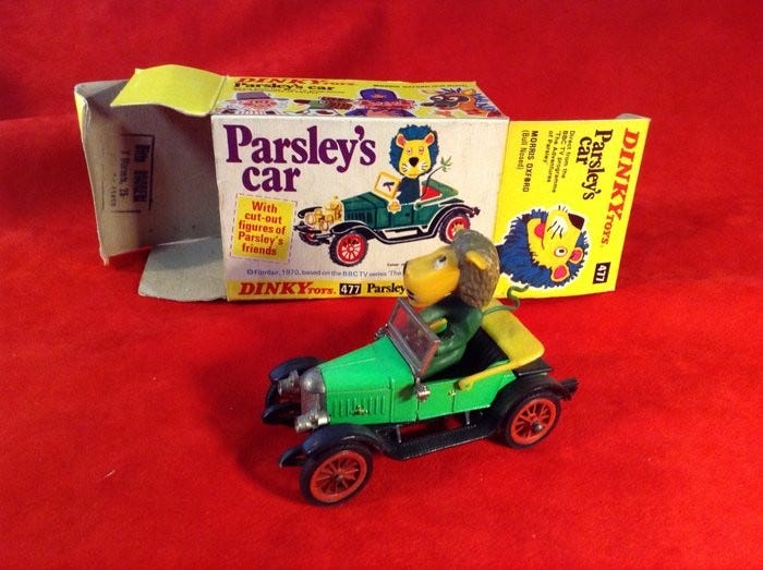 Dinky Toys 1:43 - Modellbil - 477 Morris Oxford 