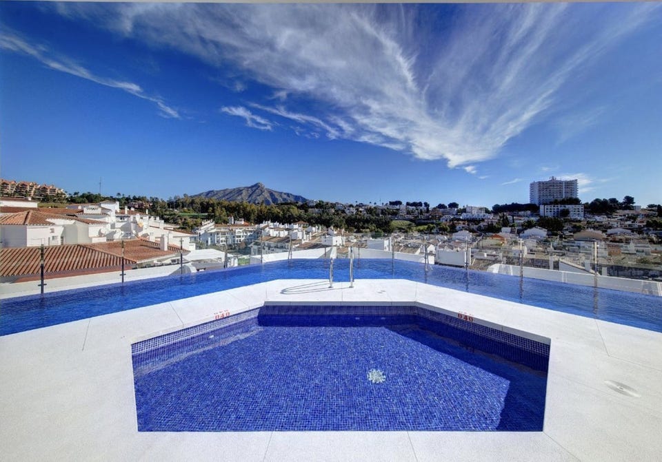 Ny og moderne 3-soveroms leilighet i Nueva Andalucía - Takbasseng med havutsikt og nær Puerto Banús – bilde 2