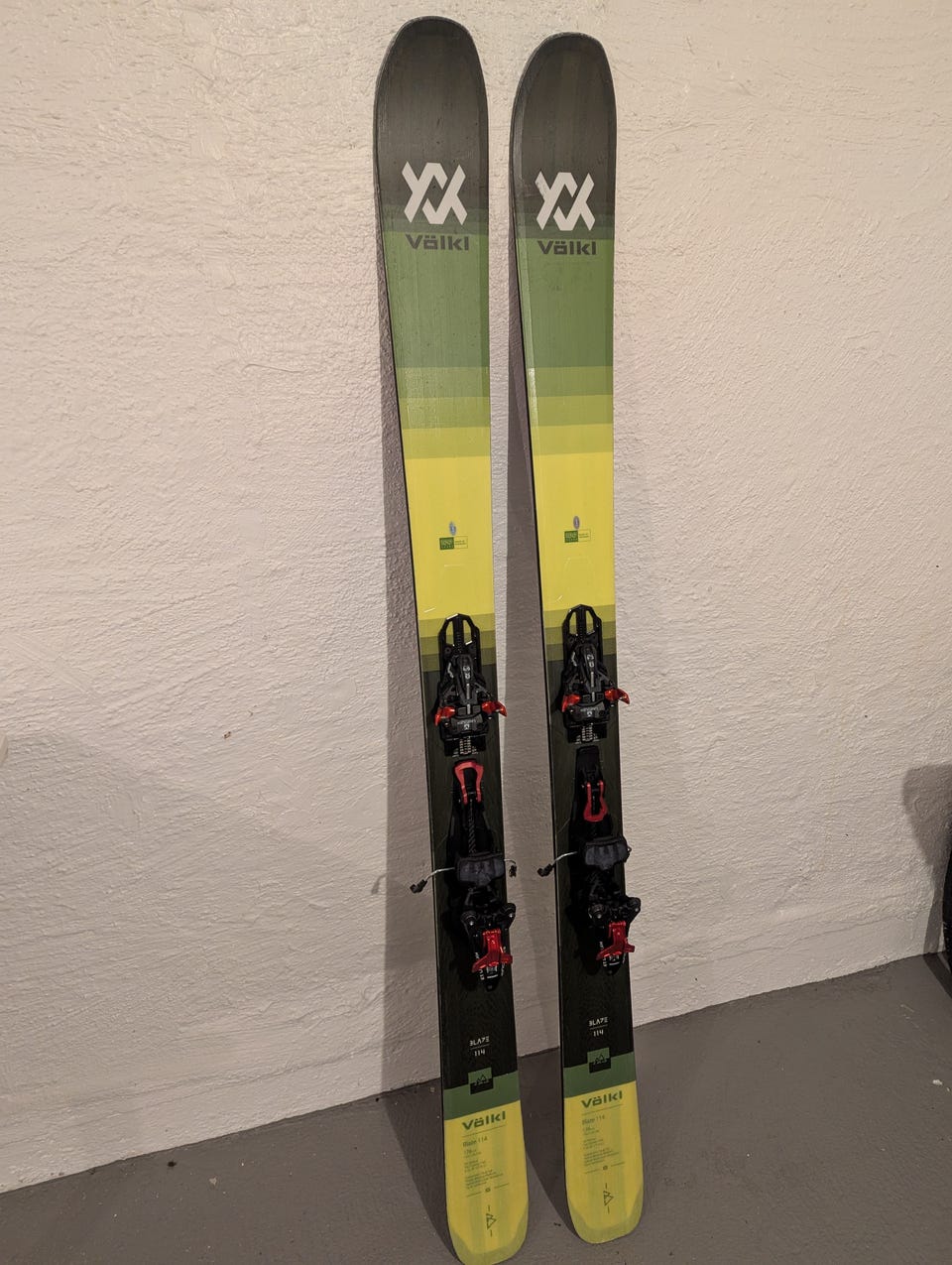 BC用 Volkl Blaze 114 184cm + KingPin13 2023-2024 Volkl Blaze 114