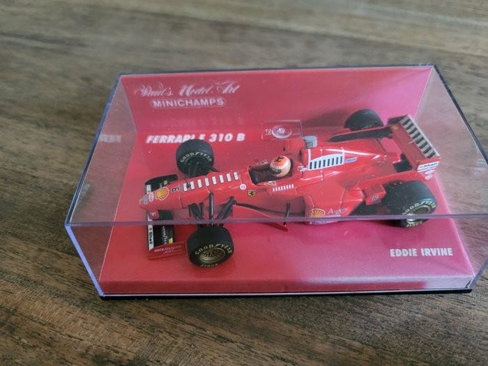 Ferrari F310 B Eddie Irvine ミニカー Minichamps 1/18