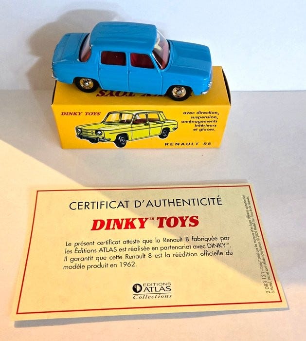 ルノー R8 - フランス ディンキートイズ #517 ルノー R8 - フランス ディンキートイズ #517 Rare Dinky Toys