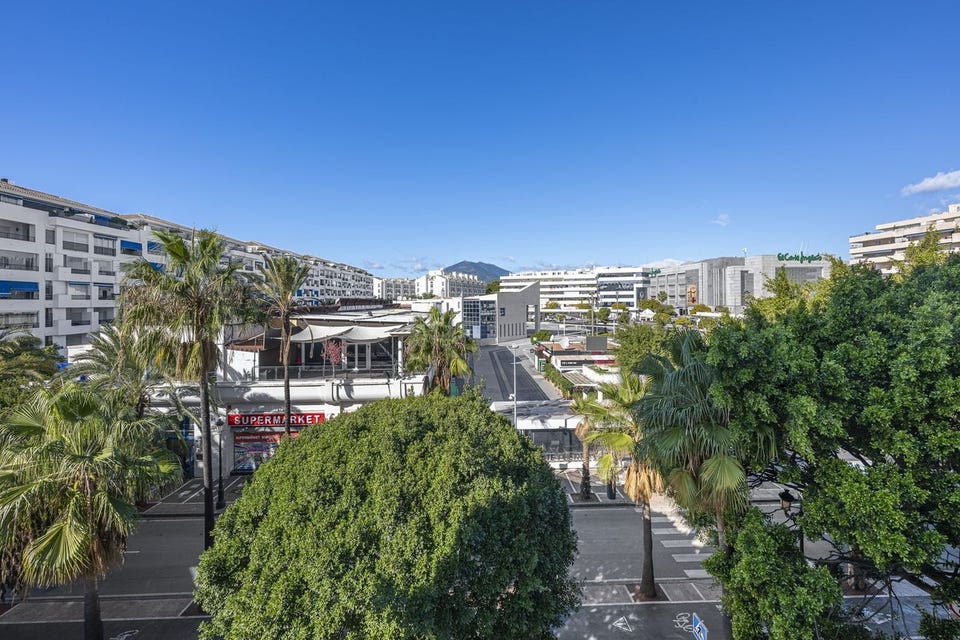 Stilren 2-soveroms leilighet med turistlisens - Midt i hjertet av Puerto Banús - Gyldig turistlisens – bilde 4