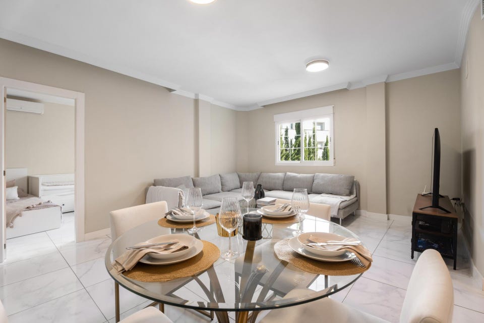 Elegant 2-soveroms leilighet med stor terrasse i hjertet av Nueva Andalucía - Gangavstand til Puerto Banús – bilde 4