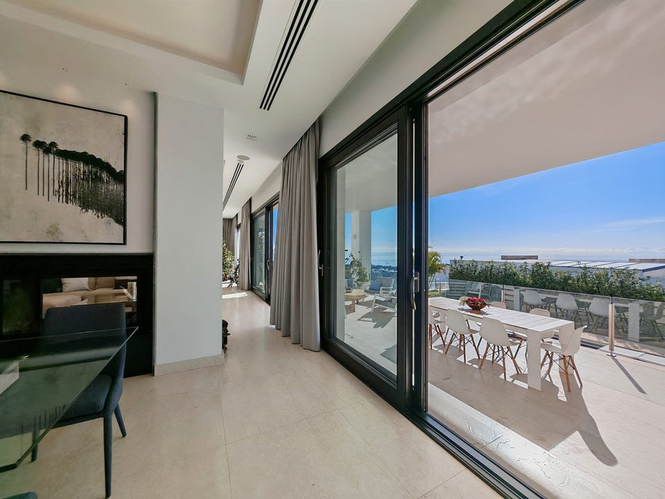 Marbella - Arkitektonisk luksusvilla med 5 soverom, spa-avdeling, panoramautsikt og privat heis - 1550kvm tomt – bilde 2
