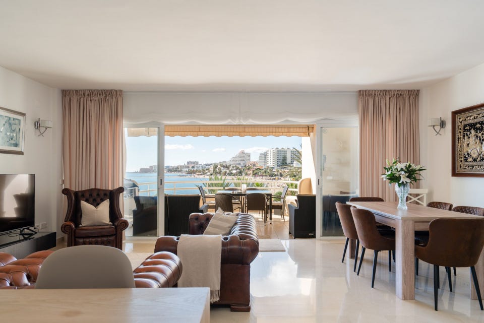 Eksklusiv duplex toppleilighet på første linje i Benalmádena Marina – panoramautsikt, sol hele dagen og privat sauna – bilde 4