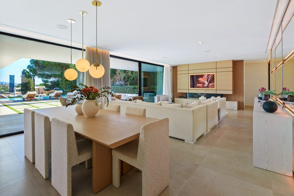 Marbella - Eksklusiv designvilla med infinitybasseng og ikonisk utsikt mot La Concha – bilde 5