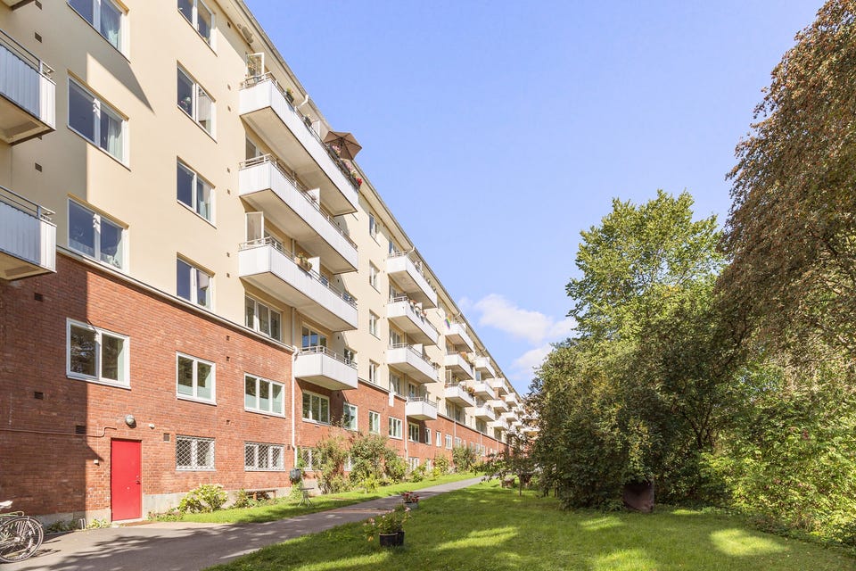 Stor, pen og gjennomgående 2-roms | Nytt bad 2017 | "Walk-in-closet" | Fyring og varmtvann inkl | Ingen dok.avg. — bilde 23