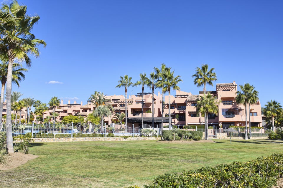 Estepona - Strandnær 2-soveroms leilighet i eksklusive Mar Azul, New Golden Mile – bilde 3