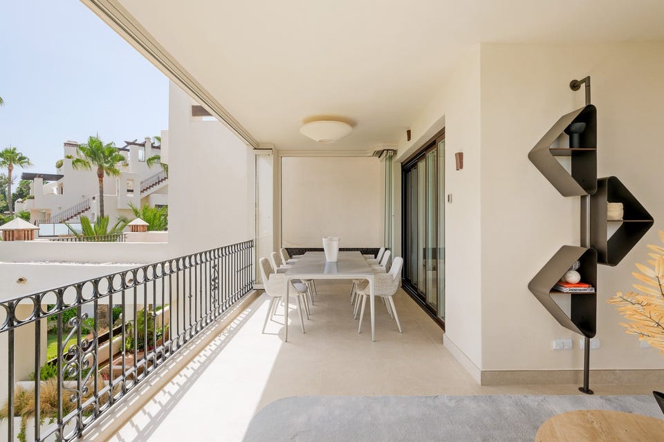 Estepona - Førstelinje strand - Totalrenovert 3-soveroms leilighet med privat jacuzzi – bilde 3