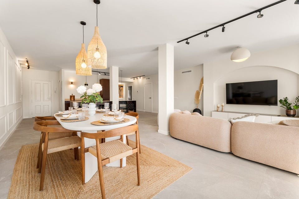 Benahavís - Elegant og totalrenovert 3-soveroms leilighet med panoramautsikt i La Quinta - Rolig beliggenhet med nærhet – bilde 2