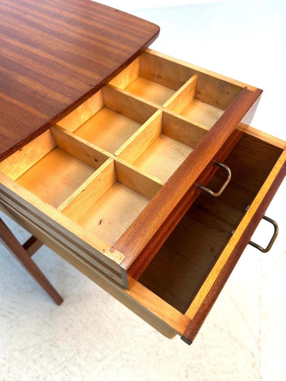 Product image 22 of 27