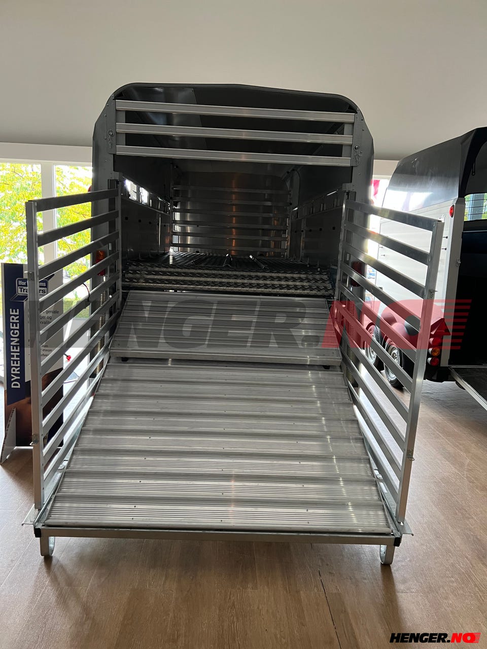 Product image 4 of 14
