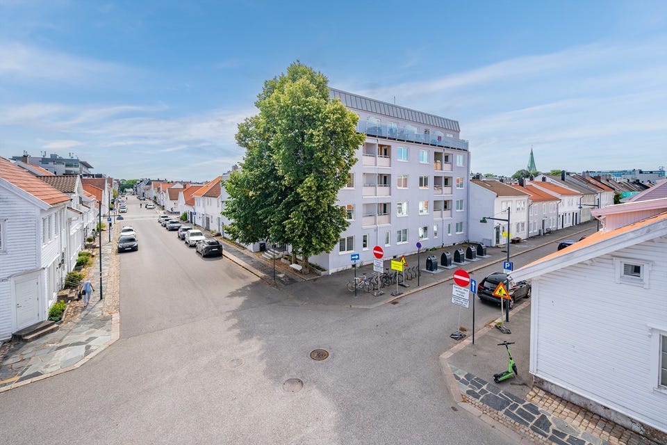 1-roms leilighet med potensiale og behov for renovering - Svært sentral og attraktiv beliggenhet