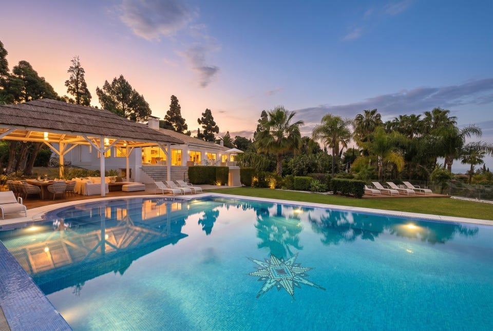 Marbella · Unik norsk-eid villa – 4.119 m² privat oase med havutsikt, oppvarmet-basseng og gjesteleilighet – bilde 4
