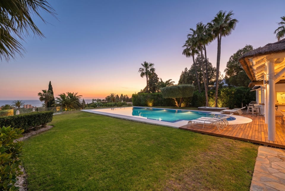 Marbella · Unik norsk-eid villa – 4.119 m² privat oase med havutsikt, oppvarmet-basseng og gjesteleilighet – bilde 3