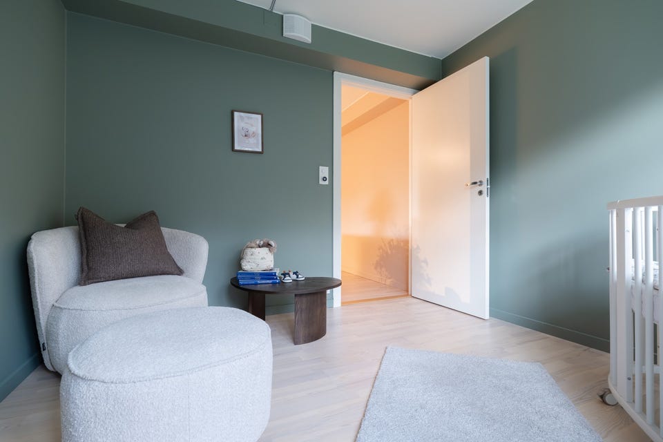 Egner seg ypperlig som barnerom, gjesteværelse eller hjemmekontor.